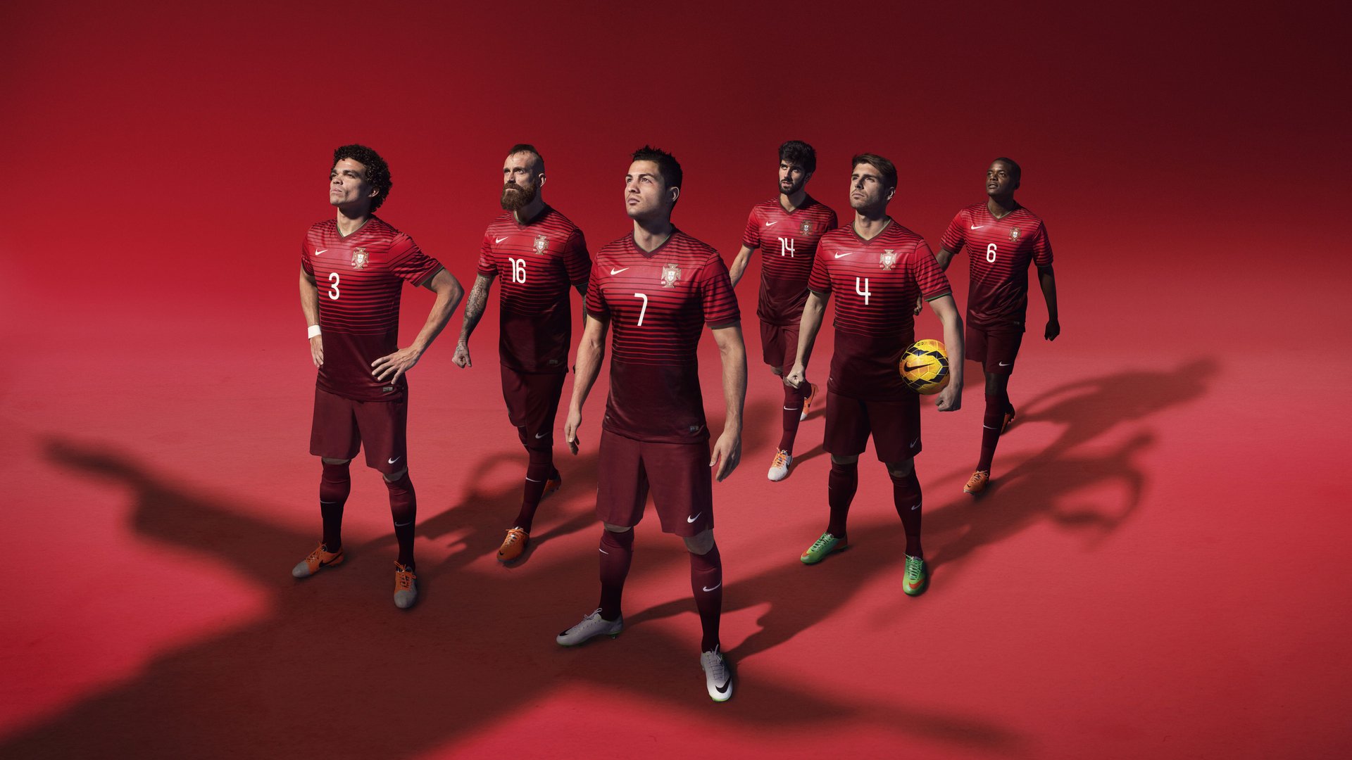 尼尔·巴特尔为袋鼠队打下坚实防线，确保比赛中的稳步推进，尼尔巴特莱特